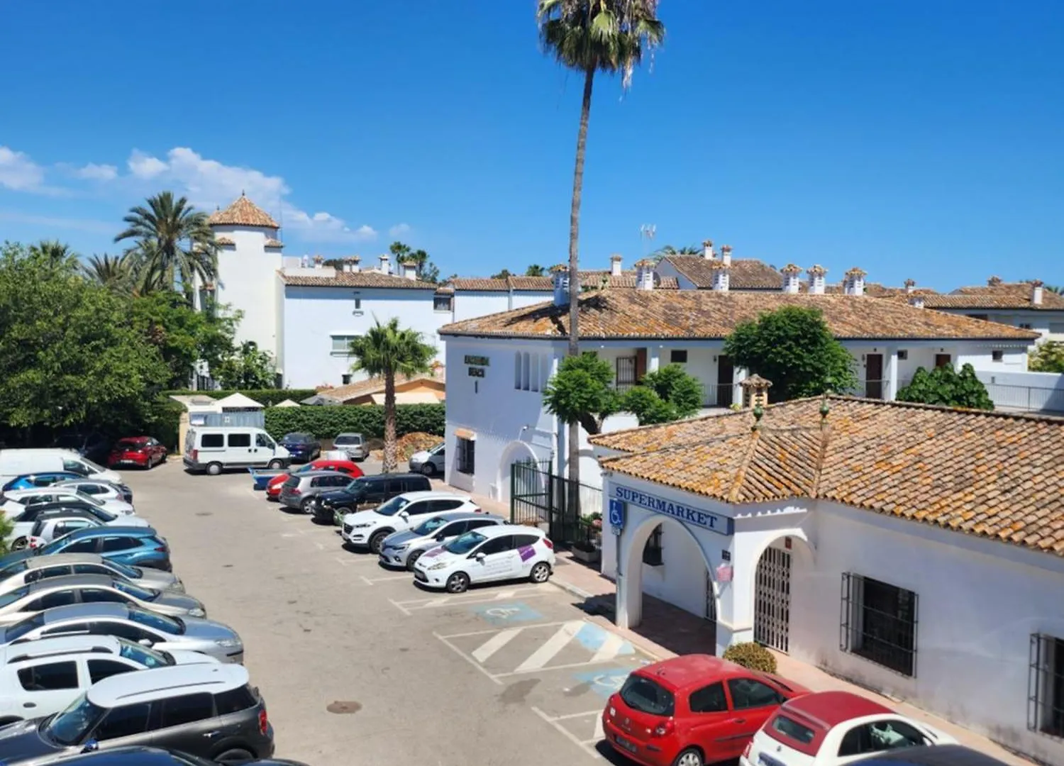Apartamento Sunflower Beach House Estepona