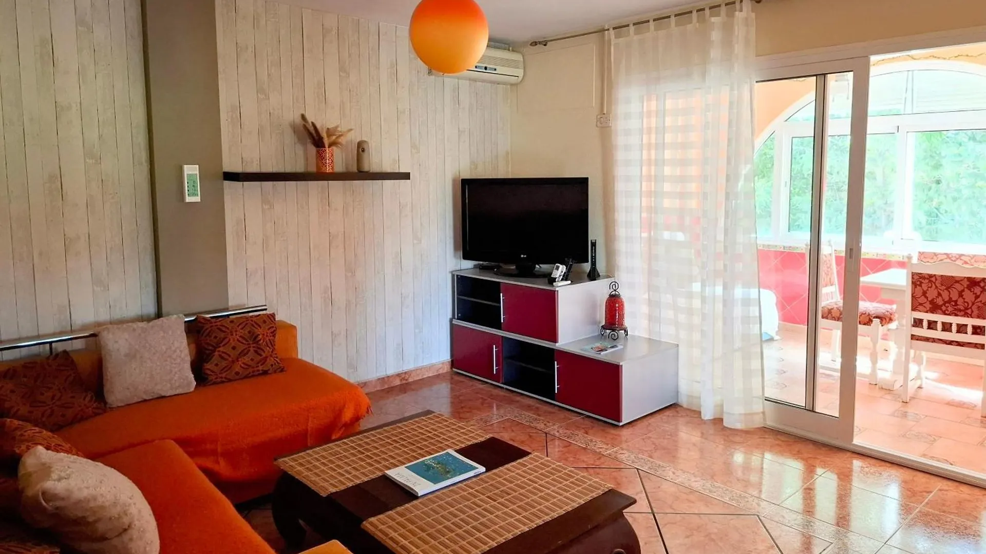 Sunflower Beach House Estepona Espanha